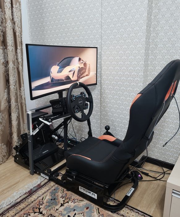 Игровой руль. Кокпит