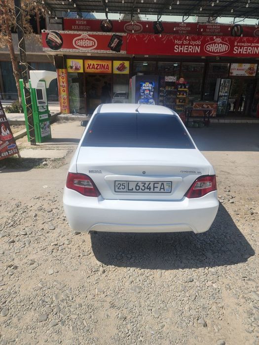Nexia 2 holati yahshi telefonda narhi kelishiladi