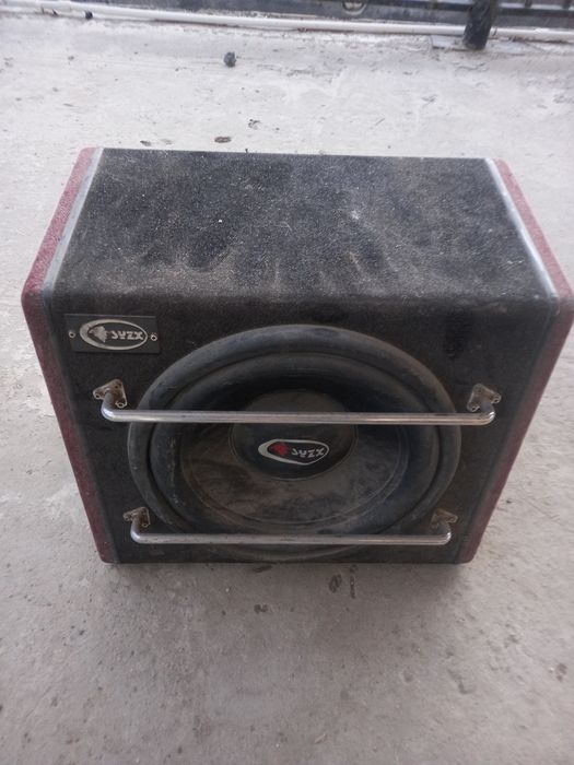 Продается Сабвуфер