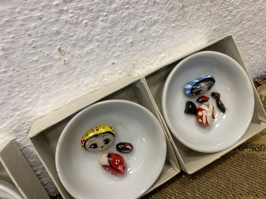 Френски порцеланови купички за декорация или за кукли