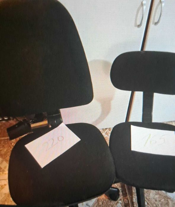 scaun de birou mare si mic