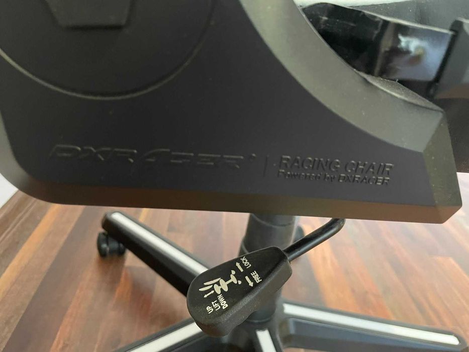 Офис стол за геймари