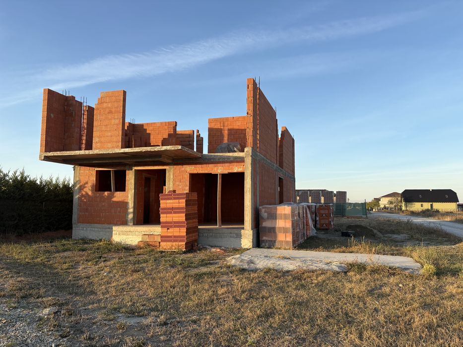 Casa Moderna Sanmartin/Baile Felix-640 mp teren
