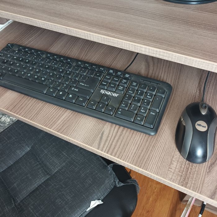 Vând monitor LG și unitate centrala