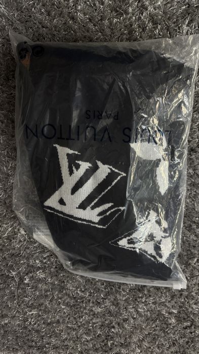 Pulover Louis Vuitton