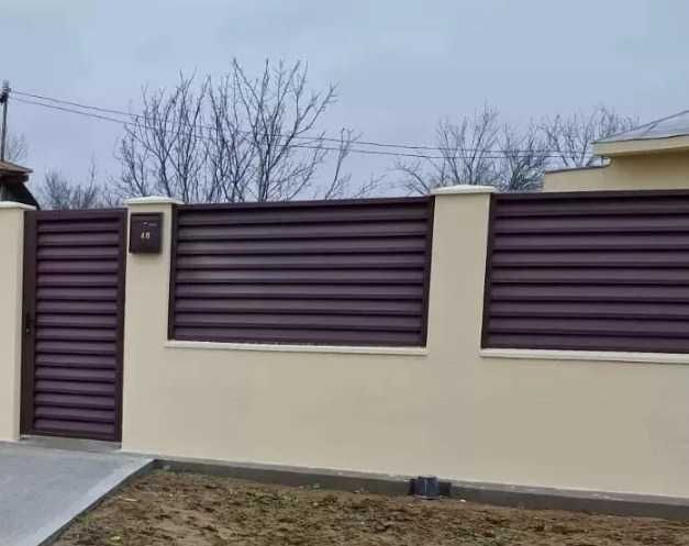 Porti Gard Metalic Jaluzea Orizontale Pret De Fabrica PUCIOASA