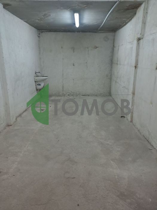 Подземен гараж в района на Енергото