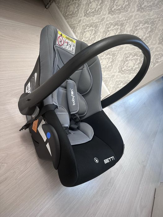 Продаю автолюльку