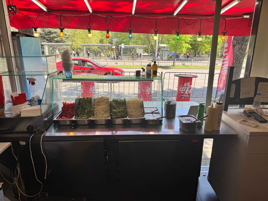 Продава се Заведение в Варна, Червен площад - 35 кв.м за 510 €/кв.м - Снимка #2