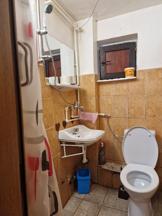 Ofer spre închiriere Garsoniera