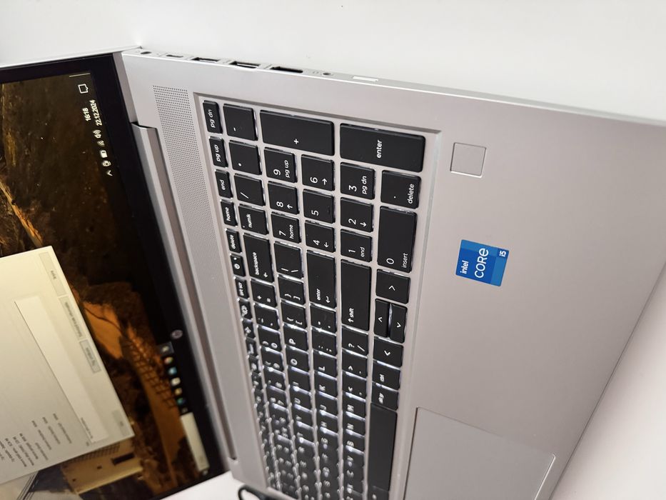 Laptop hp probook 450 G9 i5