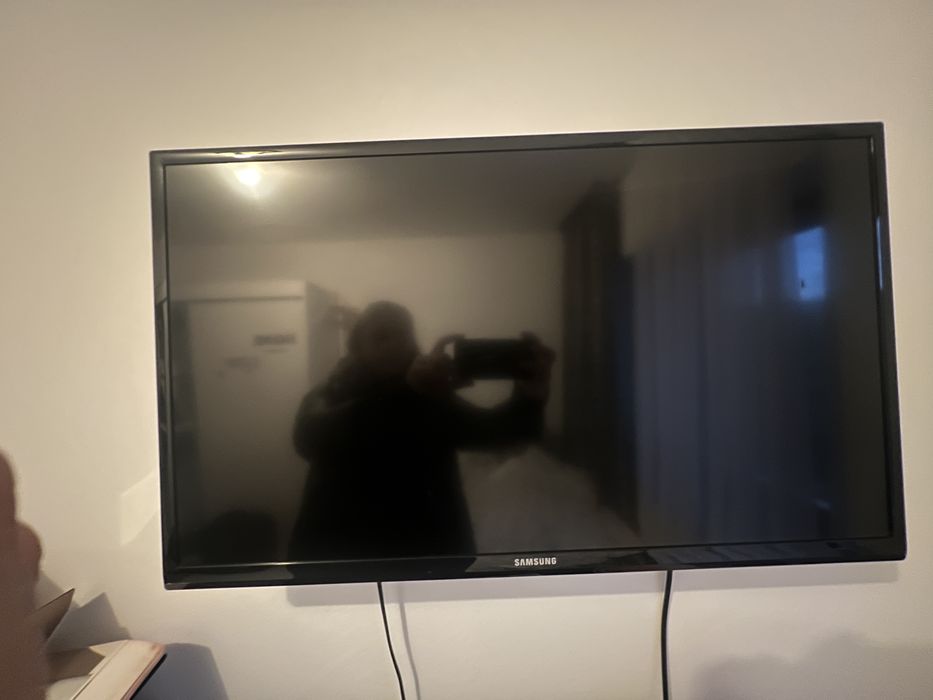 Vand telezizot LCD Samsung diagonala 23