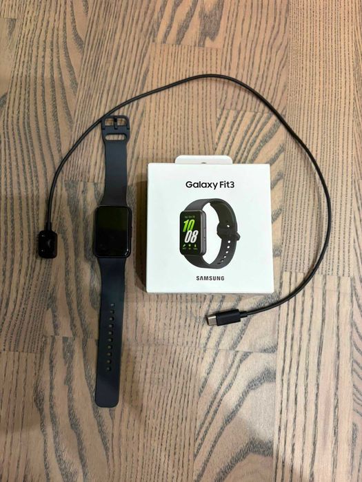 часы Galaxy fit3 (c520)
