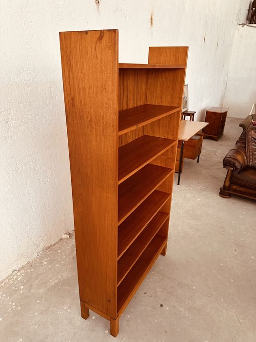 Шведска винтидж библиотека от тик – Mid-Century Modern, 60/70-те години