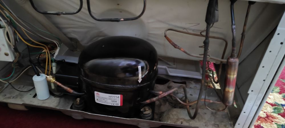 Продается холодильник