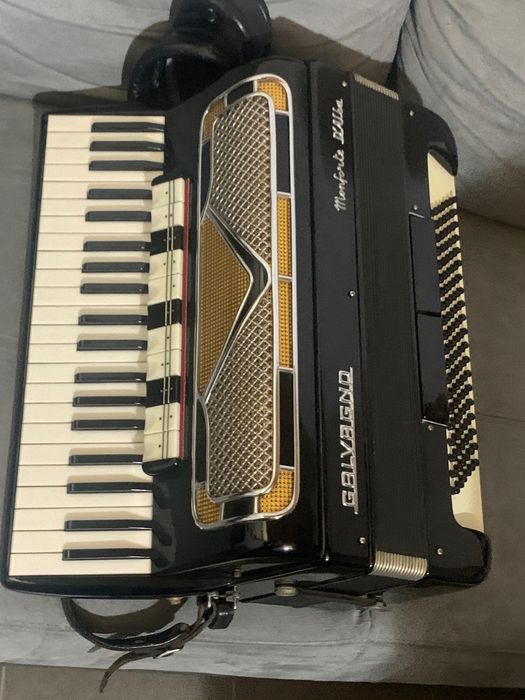 Acordeon Galvagno cu cameră 2+1 Piccolo