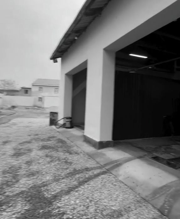 Qoʻshkoʻpir tumani markazida Moʻyka sotiladi.