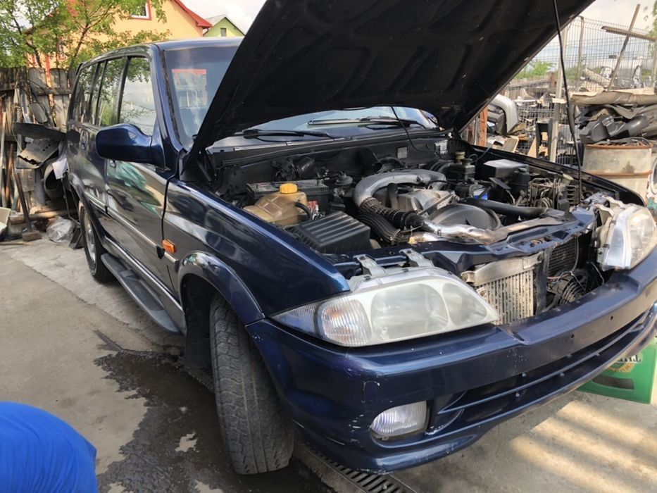 Compresor climă Ssang Yong musso daewoo 2.9 td mercedes D29M Om602 cutie manuala 5 trepte bara fata capota fără stop geam usa