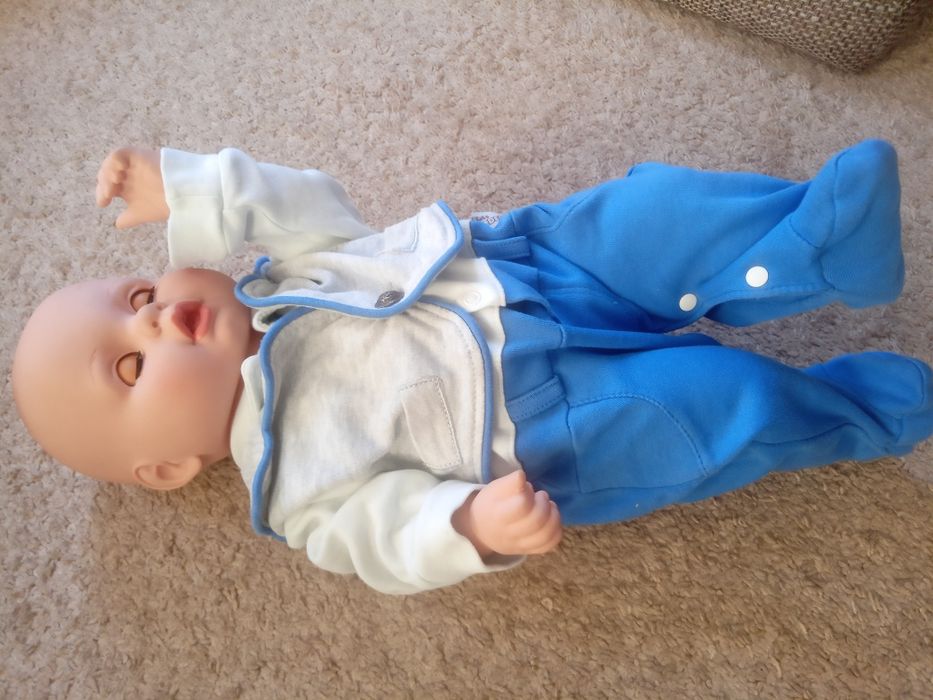 Продам куклу малыша.