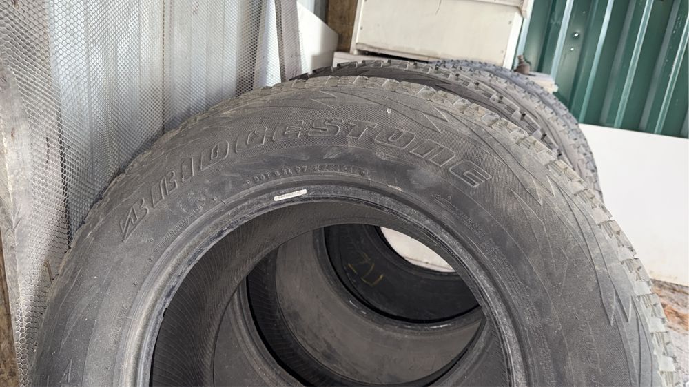 Продам шины дешево