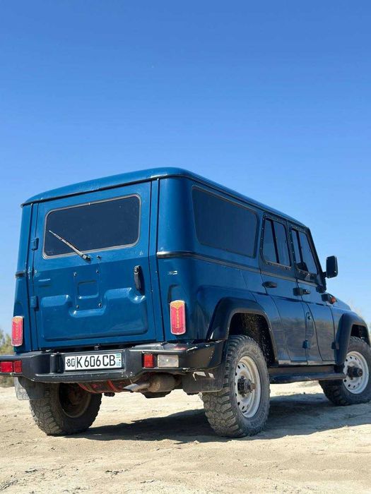 Uaz bars sotiladi