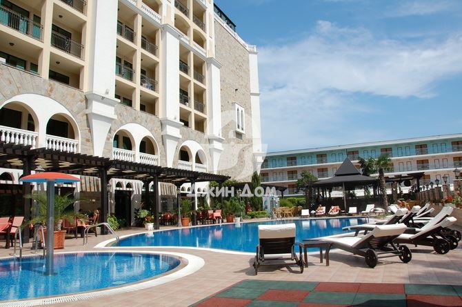 Продава се Двустаен апартамент в к.к. Слънчев бряг - 84 кв.м за 1114 €/кв.м - Снимка #9