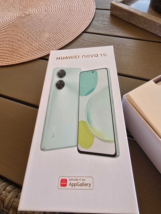 Huawei nova 11 i