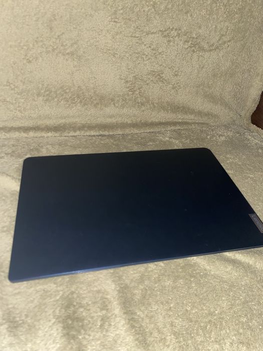 Laptop Lenovo IdeaPad 1 – stare foarte bună