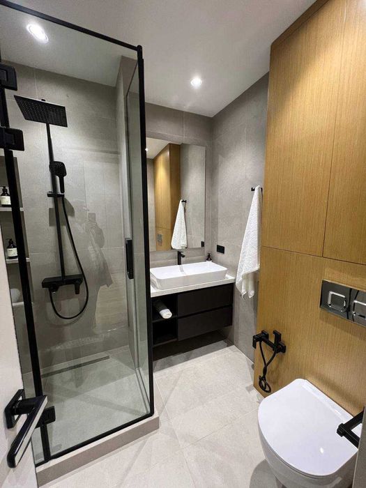 Сдам комфортную 3х комнатную квартиру на ЖК Skyline Tower 3/6/14  Р1