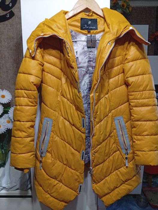 Продается меховая жилетка