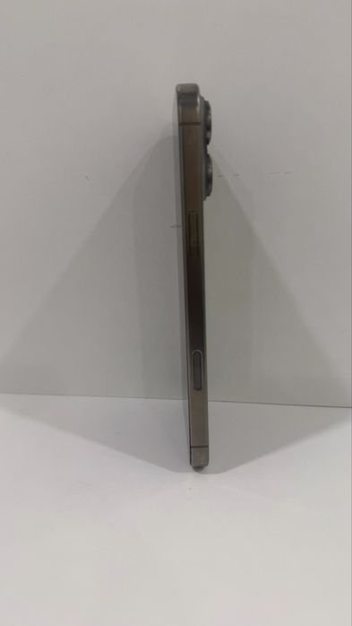 iPhone 16 Pro Max, 256 gb (eSIM)