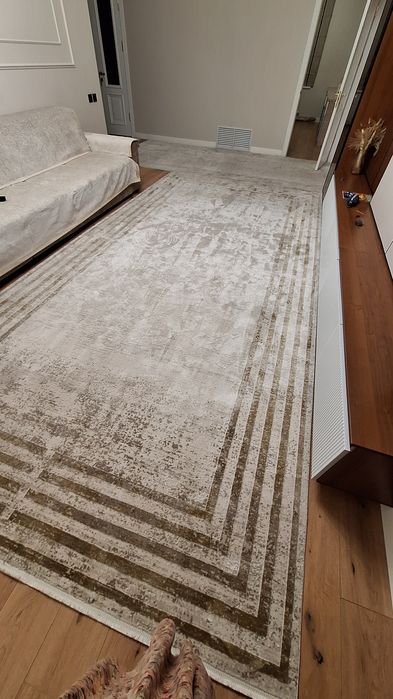 Кілем сатылады !!!