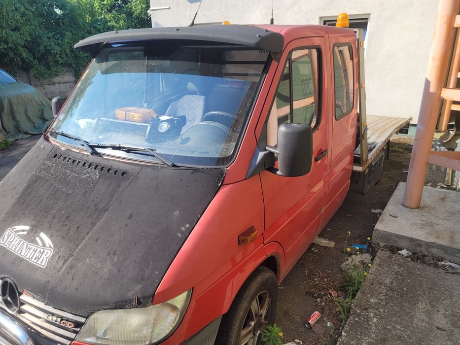 Autoplatformă Mercedes Sprinter