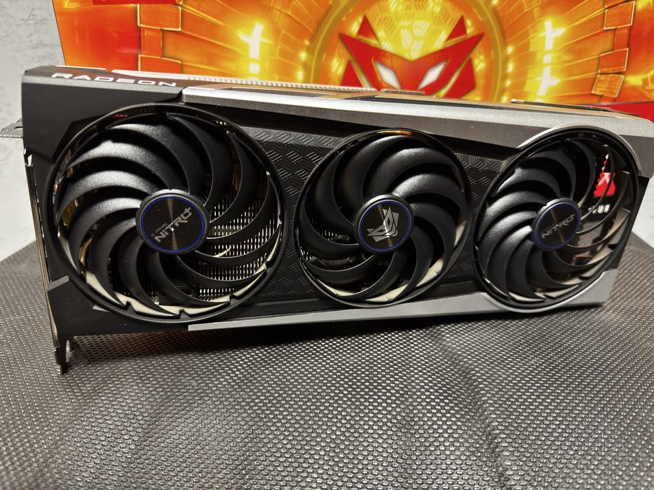 Saphire nitro amd rx 6700xt 12gb ddr6 gaming