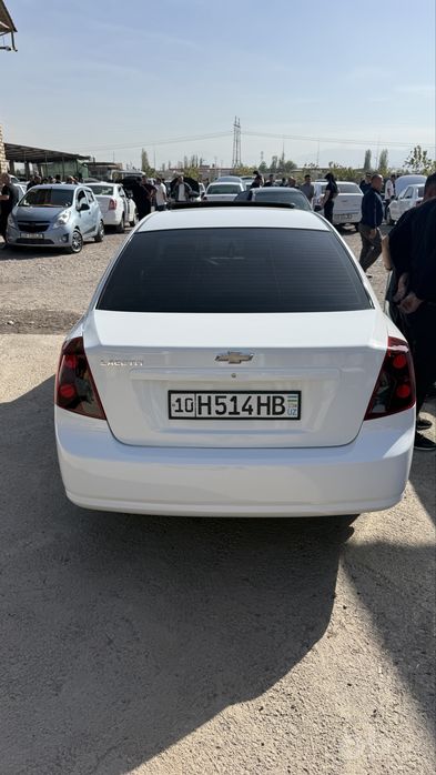 Jentra 2019 aftomat srochna sotiladi