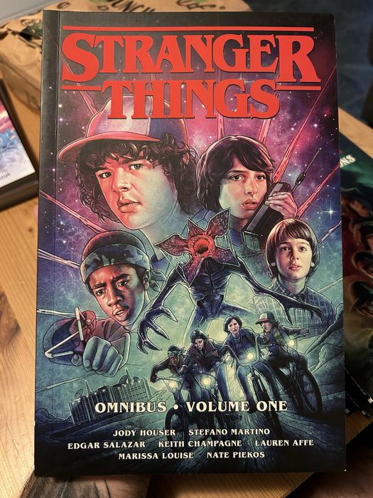 Colectie romane grafice Stranger Things (4 carti, necitite)