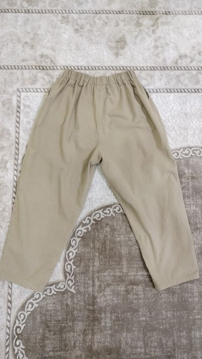 Брюки женские 48 размер. Посадка хорошая.