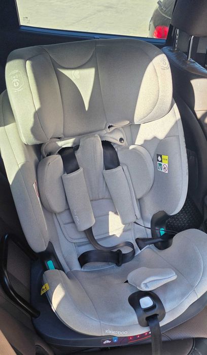 Scaun pentru copii în stare excelentă.