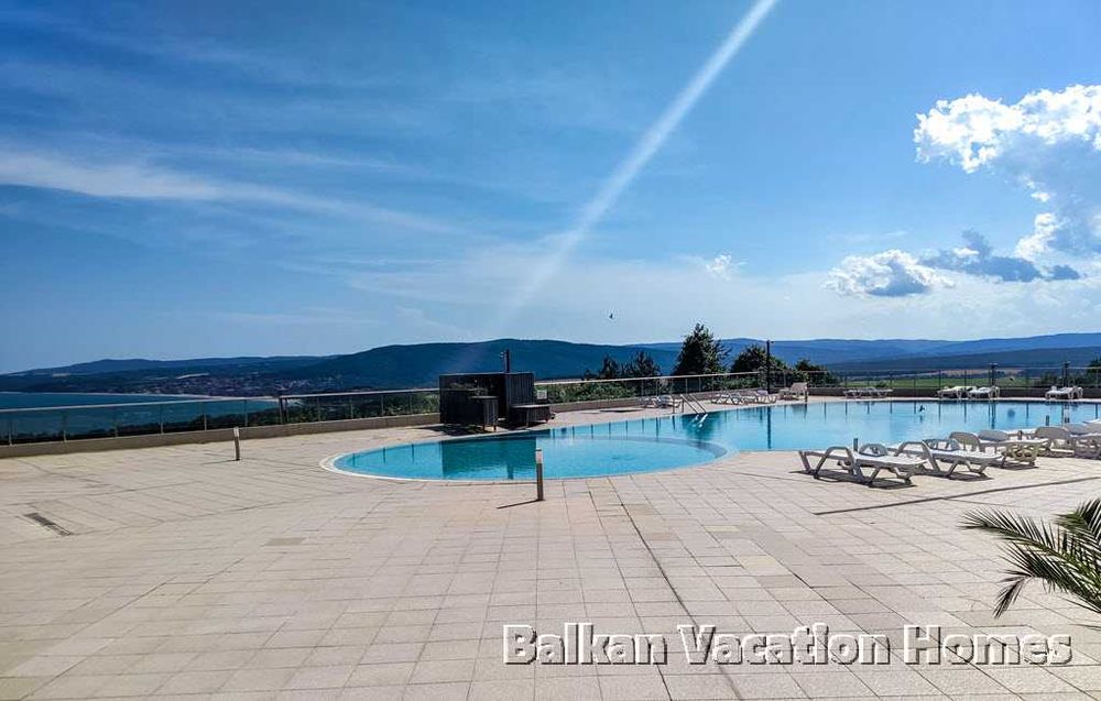 Продава се Двустаен апартамент в Бяла - 89 кв.м за 742 €/кв.м - Снимка #18