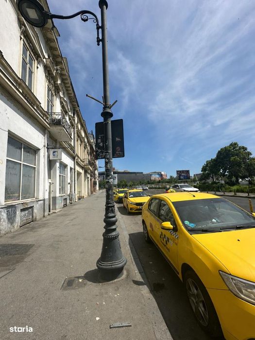 Spatiu Comercial de inchiriat - Centru Vechi - Strada Halelor