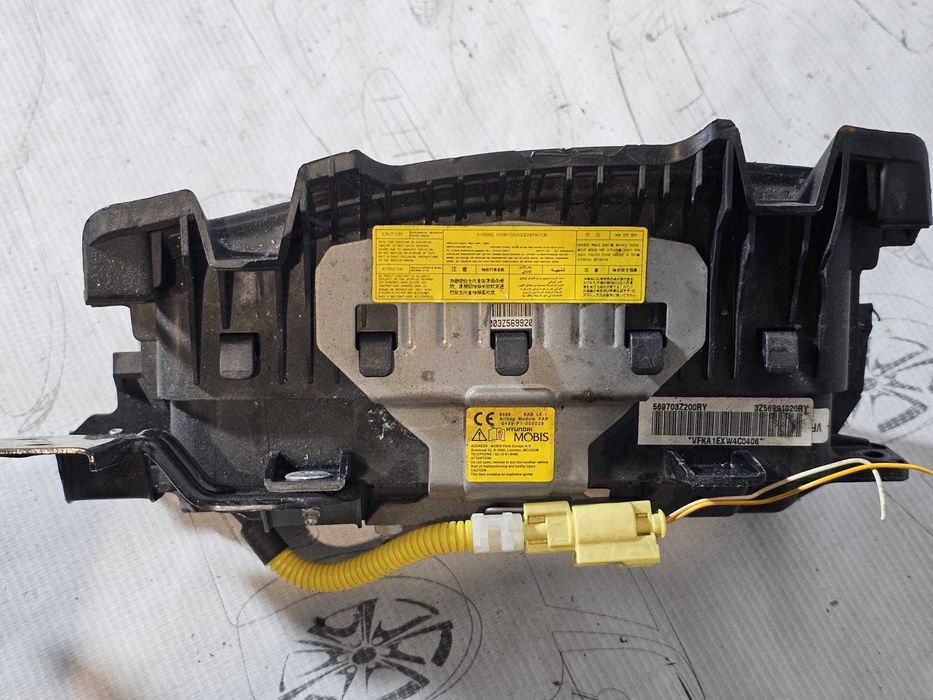 Airbag genunchi șofer Hyundai i40 VF 2015 1.7 CRDi Cod OEM: 569703Z200RY, 3Z56991020RY (5E3)