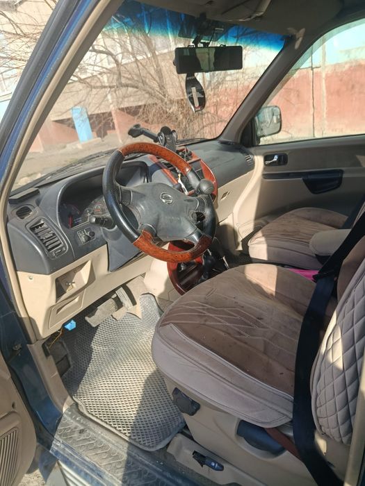 Продам внедорожник