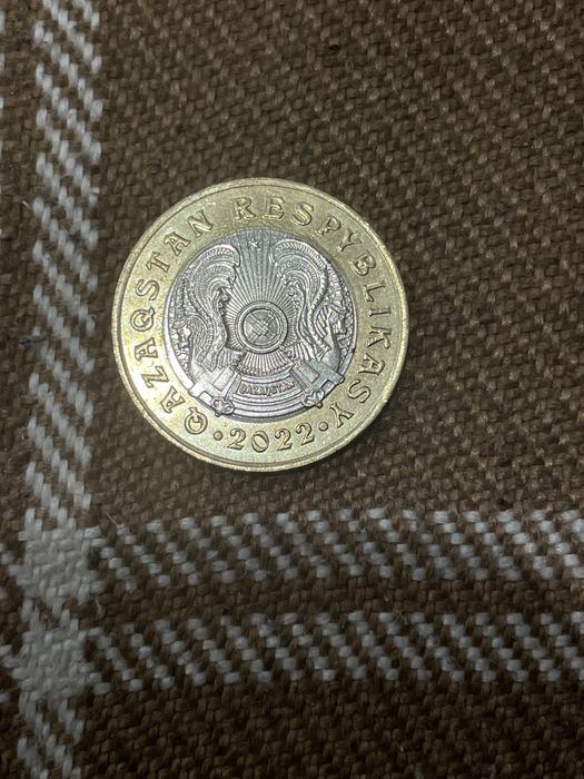 Коллекционная монета 100 тг