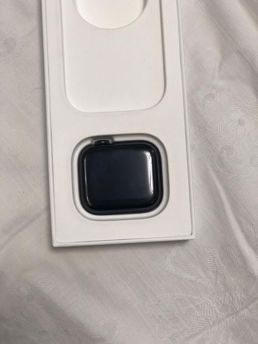 Vând Appele watch