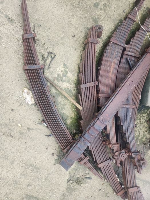 Arcuri contra arcuri  Man