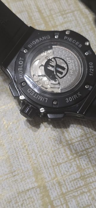 Мъжки Луксозен Часовник.