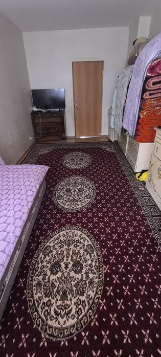 Подселениеге 1 кыз керек