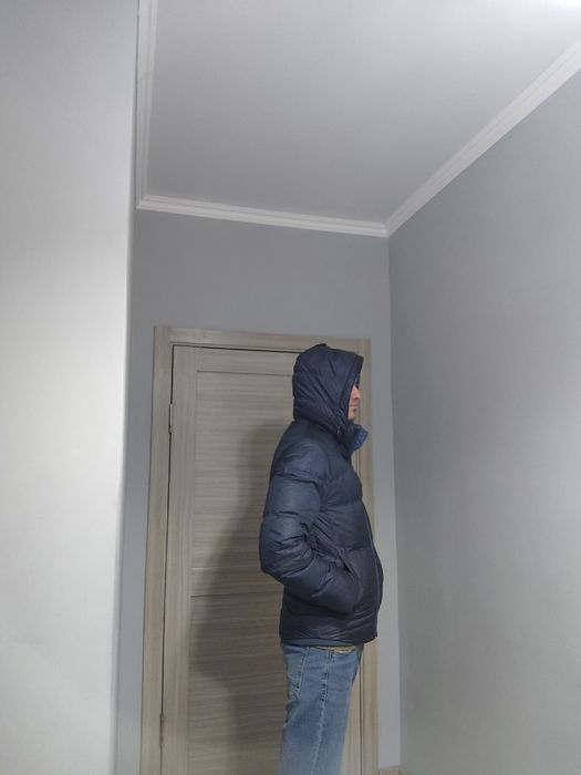 Продаю зимнюю куртку.