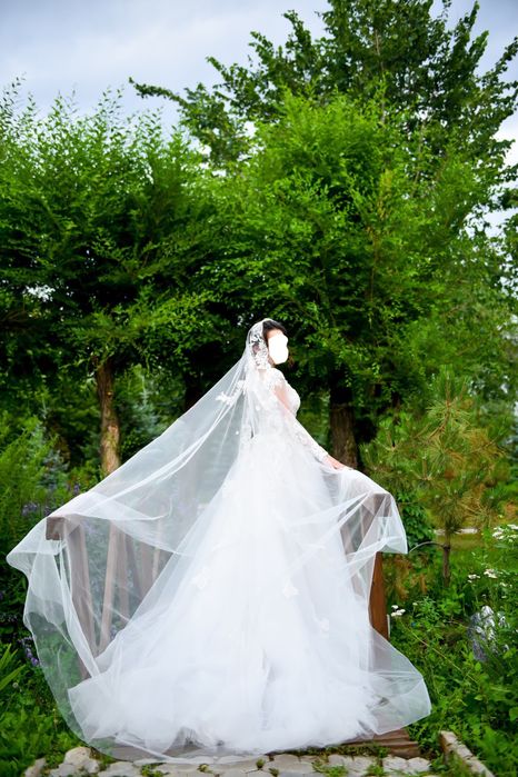 Продам шикарное свадебное платье трансформер