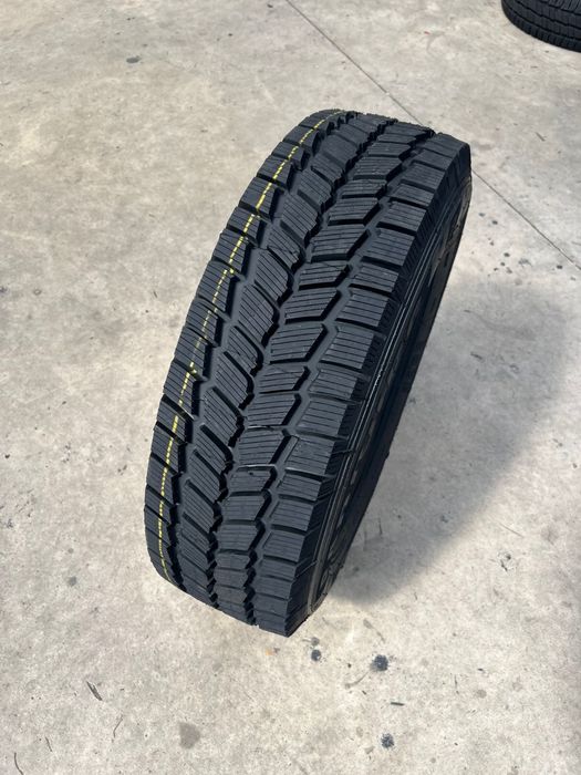 Black FRIDAY!4 anvelope iarnă M+s 215/75 R16C DOT 2025, Garanție3Ani